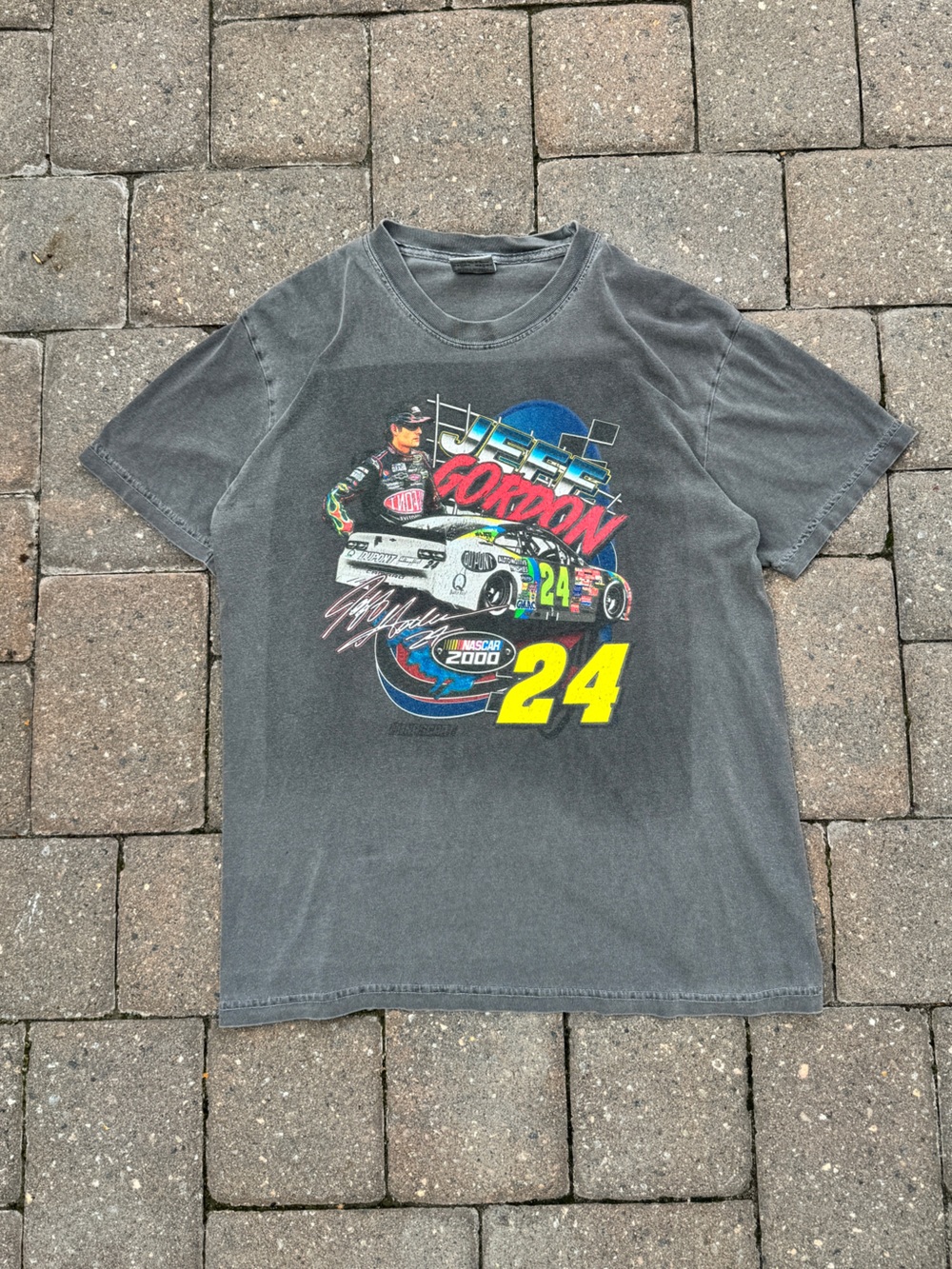Comfort Colors Jeff Gordon #24 NASCAR 2000 Graphic Tee Medium